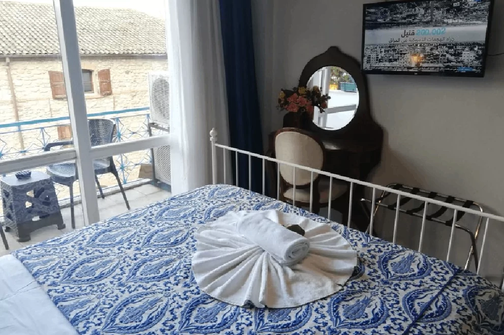 Comfort Double Bed - 3 Afra Hotel